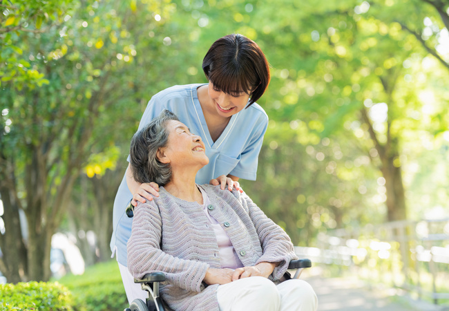 【看護師向け】セルフマネジメントとは？支援のポイントや訪問看護での事例も紹介