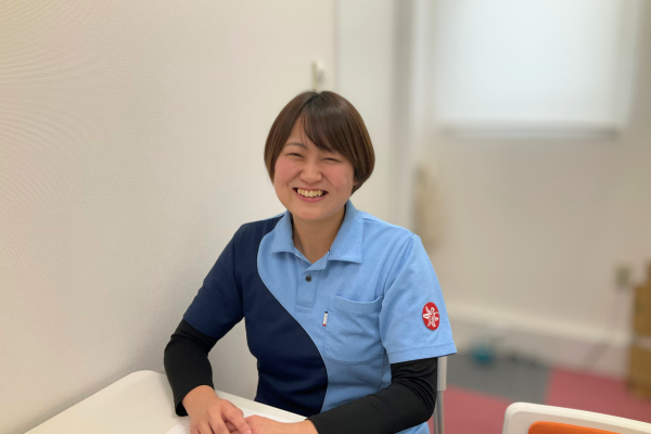 インタビューを受ける訪問看護師のHさん